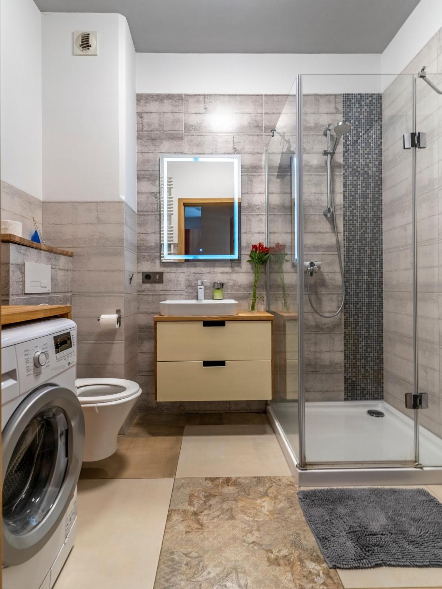 First -- Green Zoliborz Apartment 1 ワルシャワ 部屋 写真